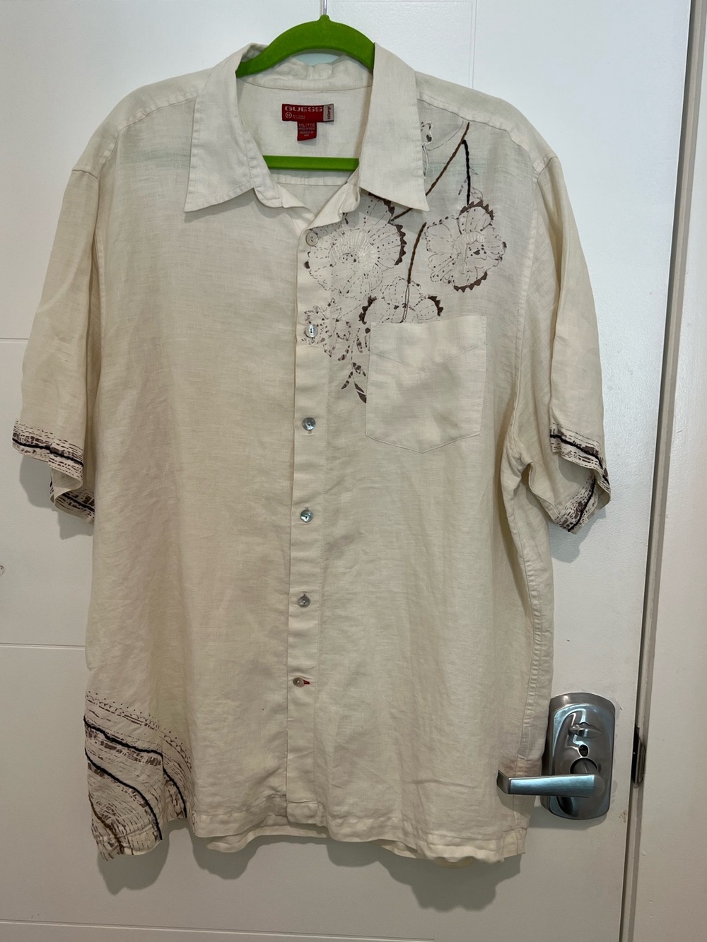 Guess Cream Short-Sleeve Button-Down Shirt with Floral Detail